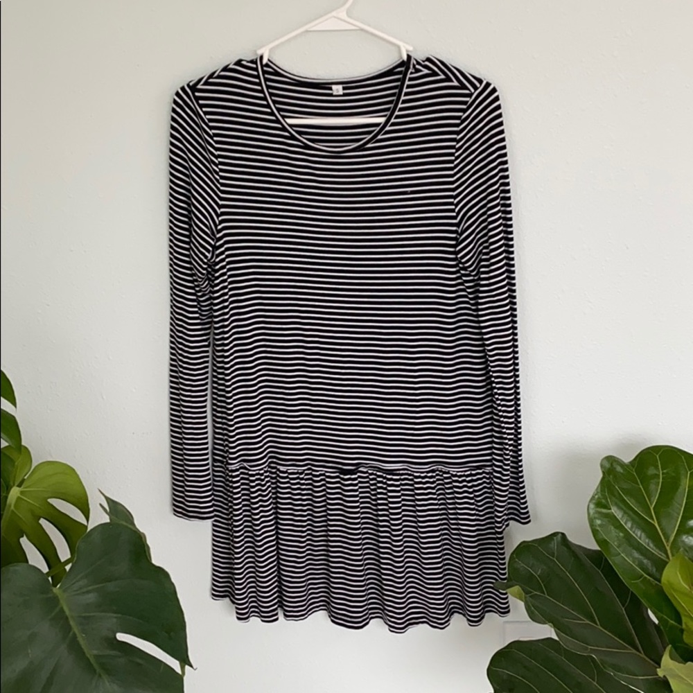 Black and white tunic